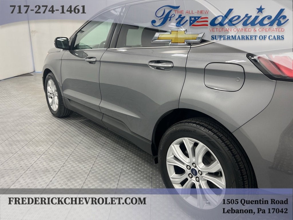2022 Ford Edge Titanium