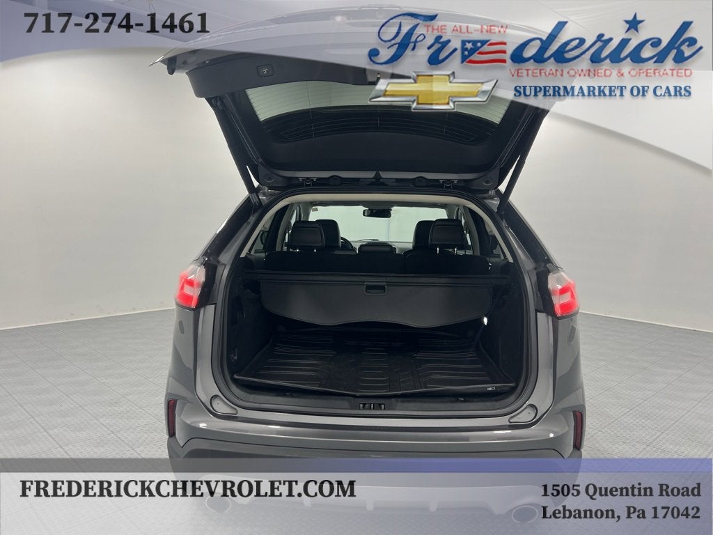 2022 Ford Edge Titanium