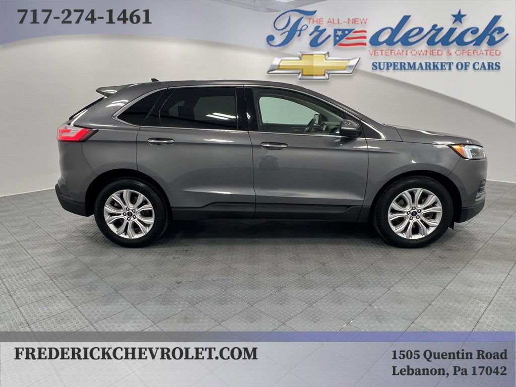 2022 Ford Edge Titanium