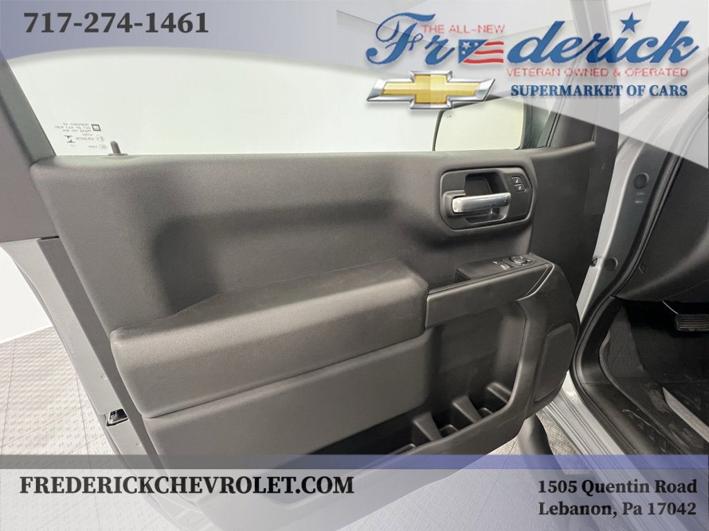 2025 Chevrolet Silverado 1500 WT