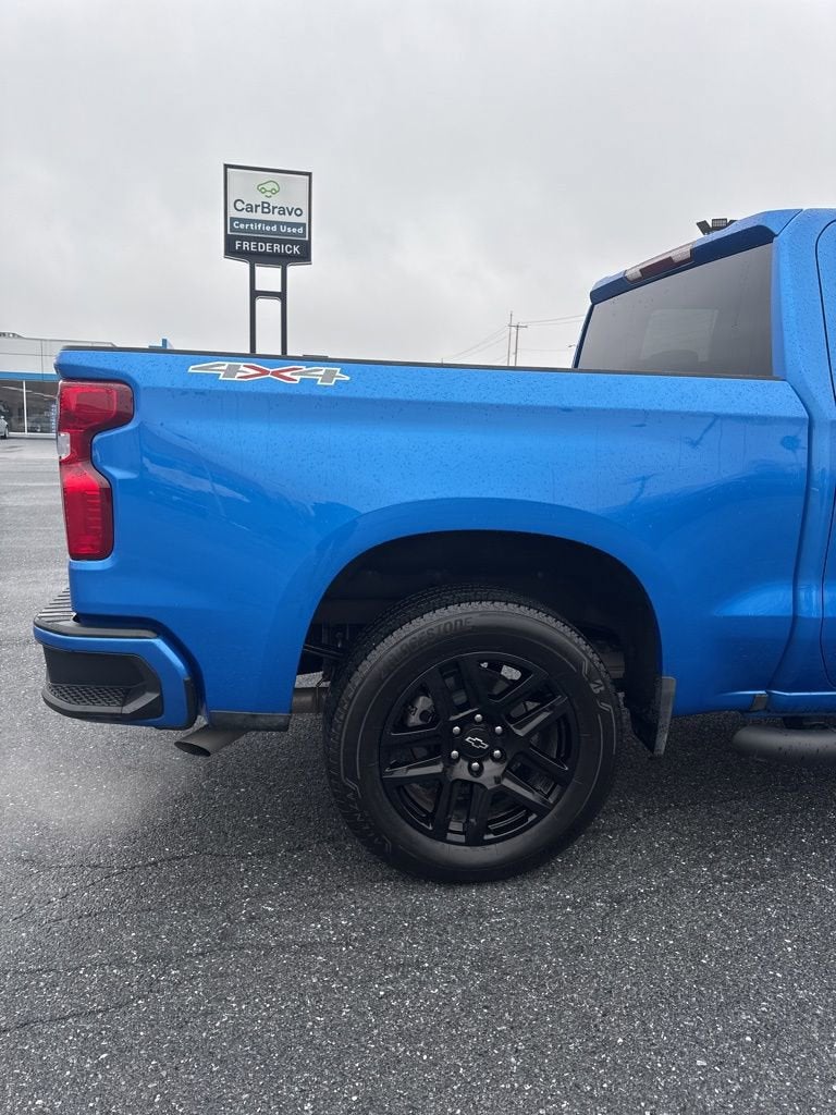 2025 Chevrolet Silverado 1500 Custom