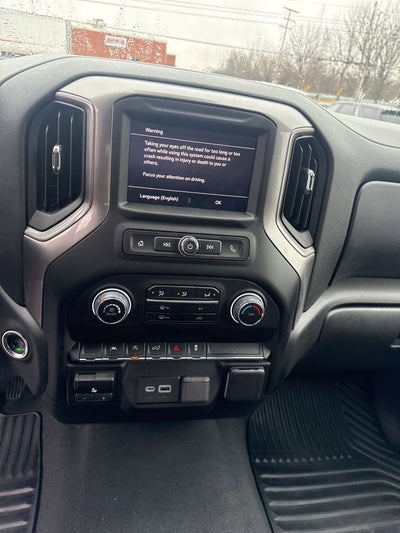 2025 Chevrolet Silverado 1500 Custom