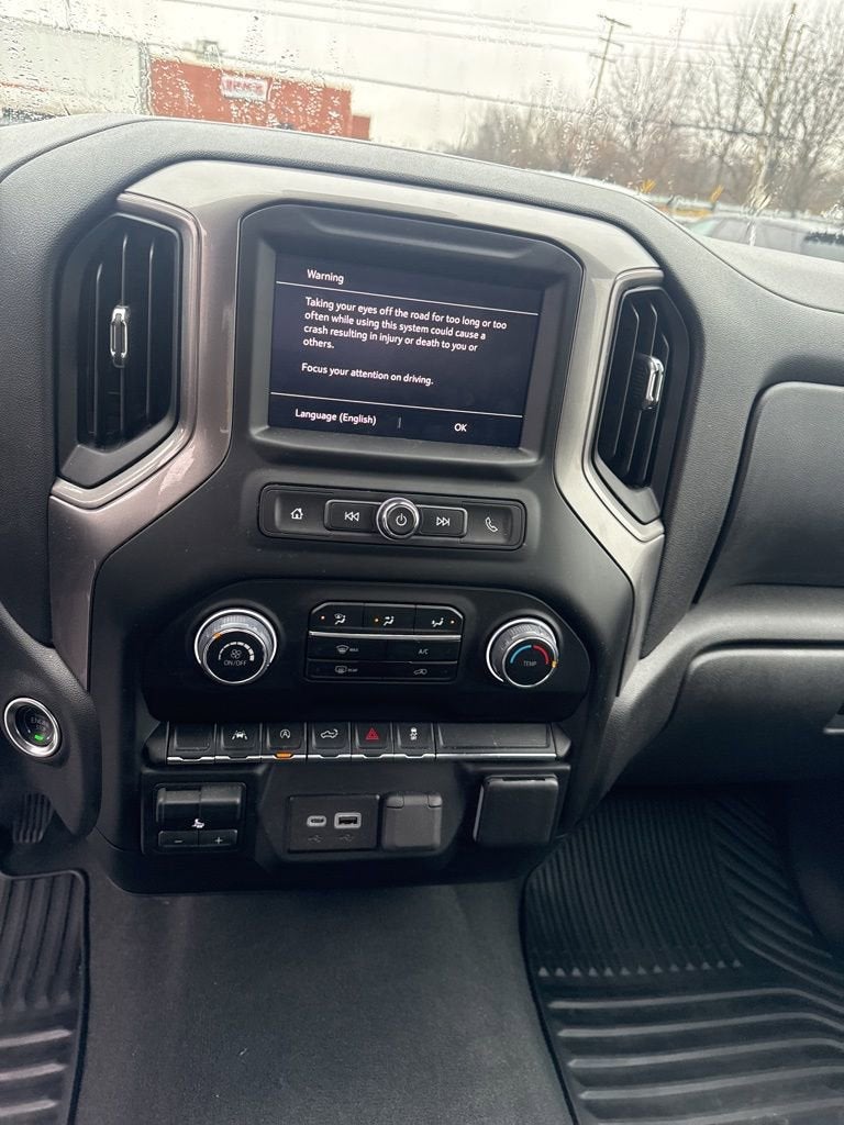 2025 Chevrolet Silverado 1500 Custom