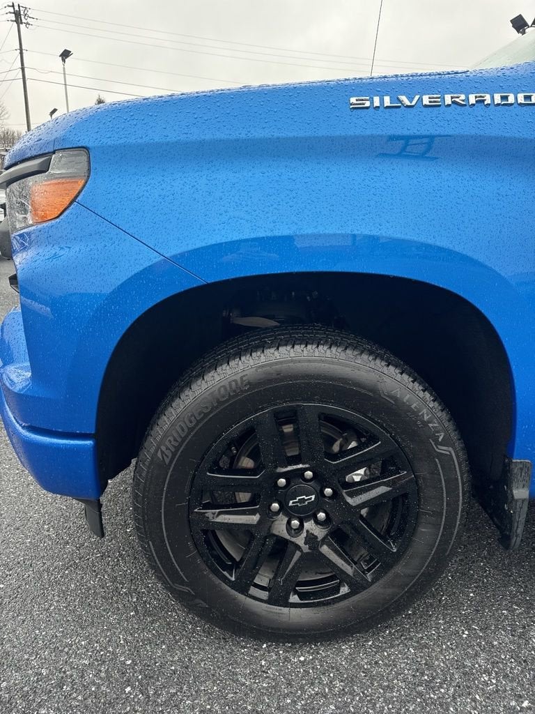 2025 Chevrolet Silverado 1500 Custom