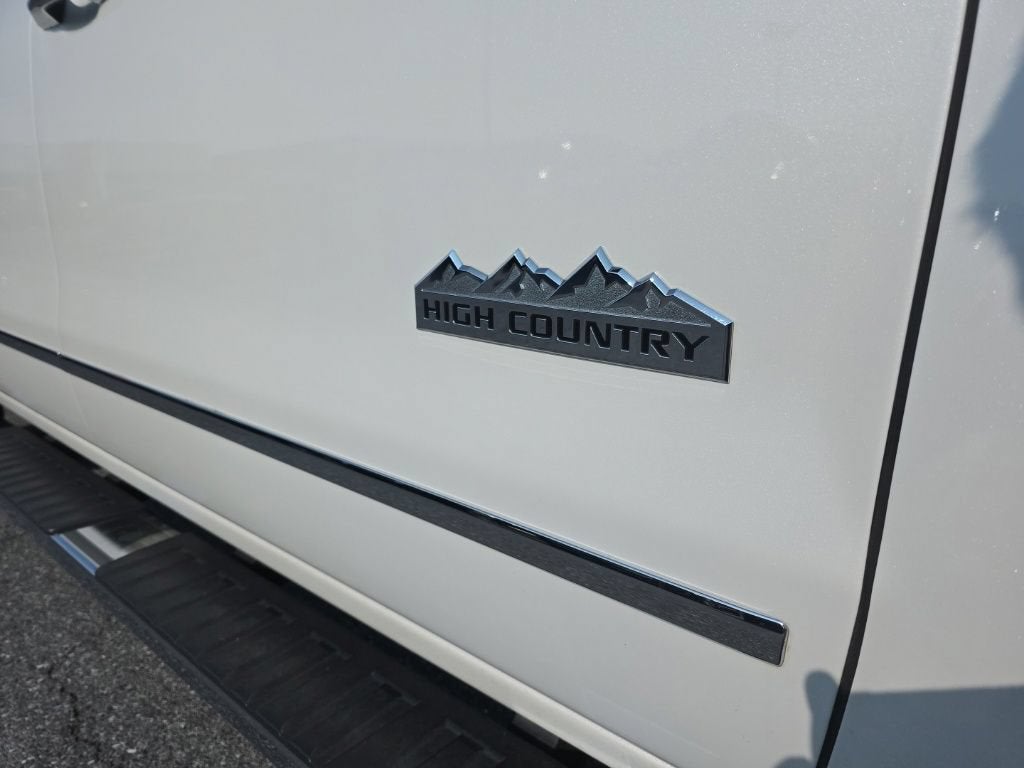 2018 Chevrolet Silverado 1500 High Country