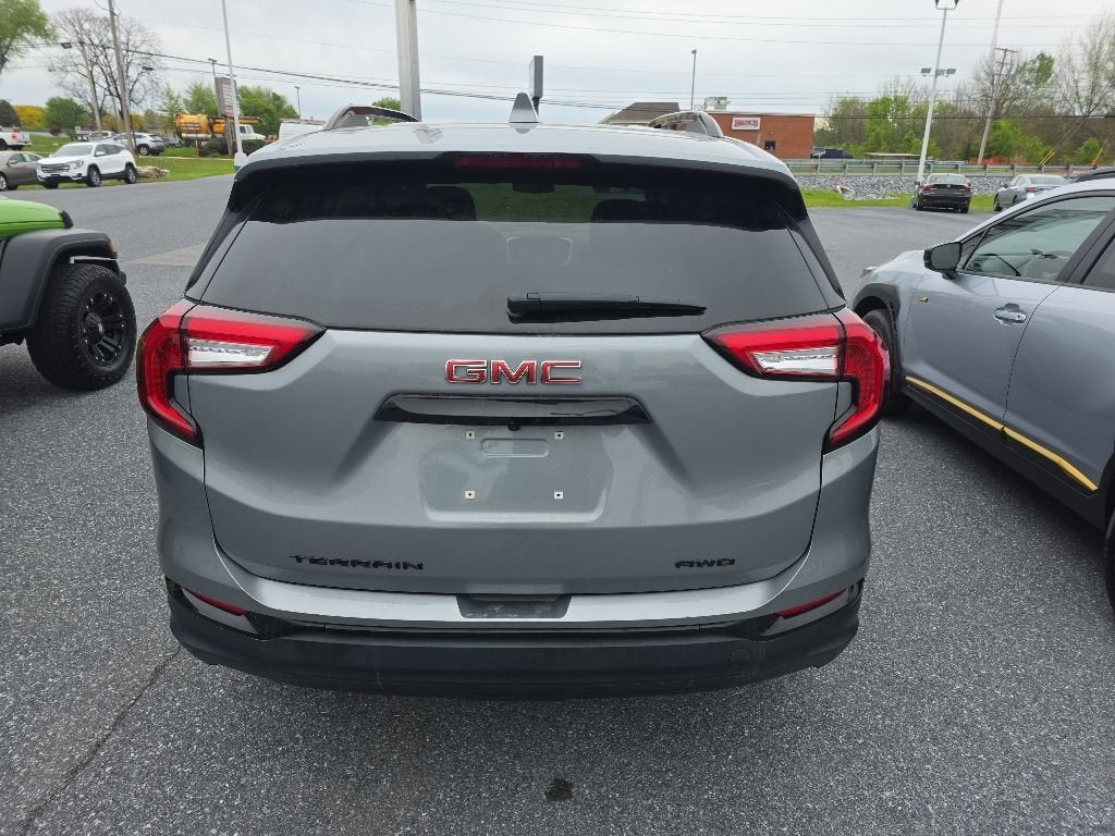 2023 GMC Terrain SLE