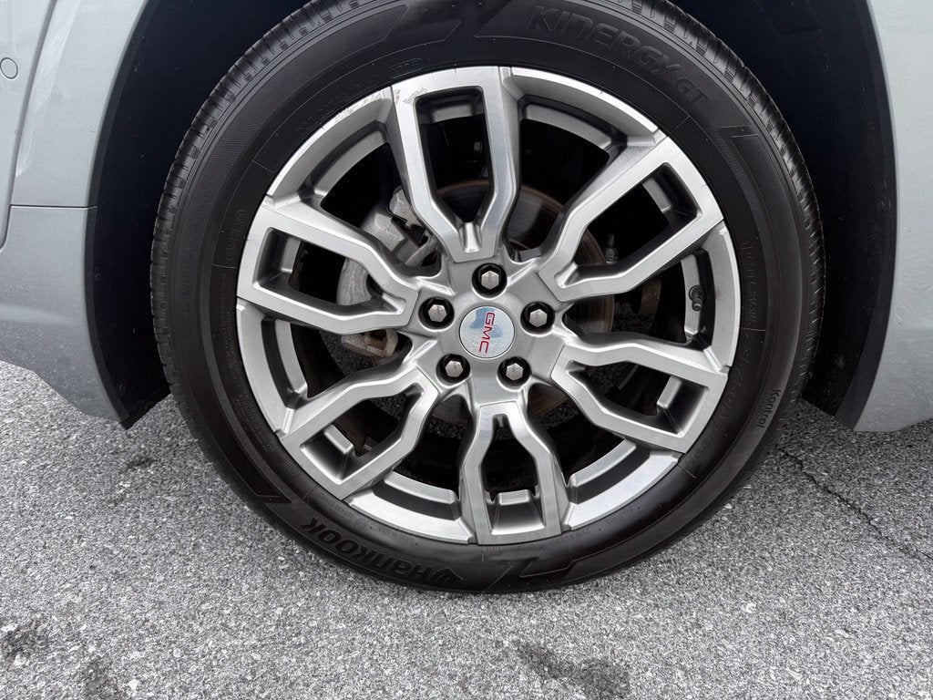 2023 GMC Terrain Denali