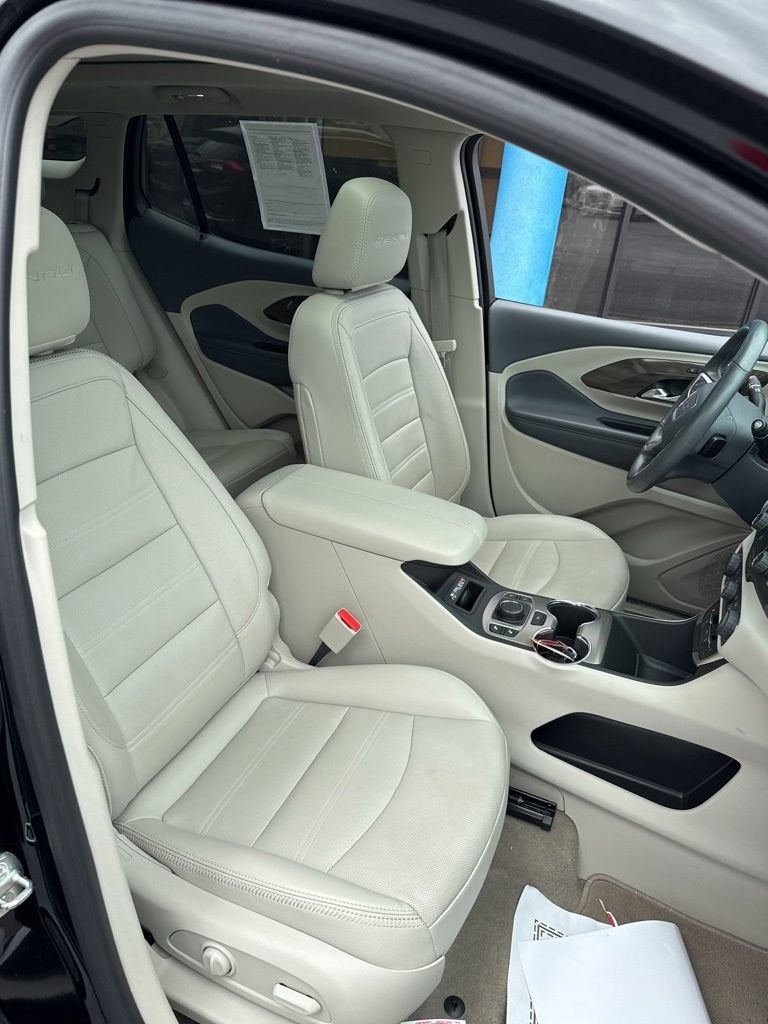 2022 GMC Terrain Denali
