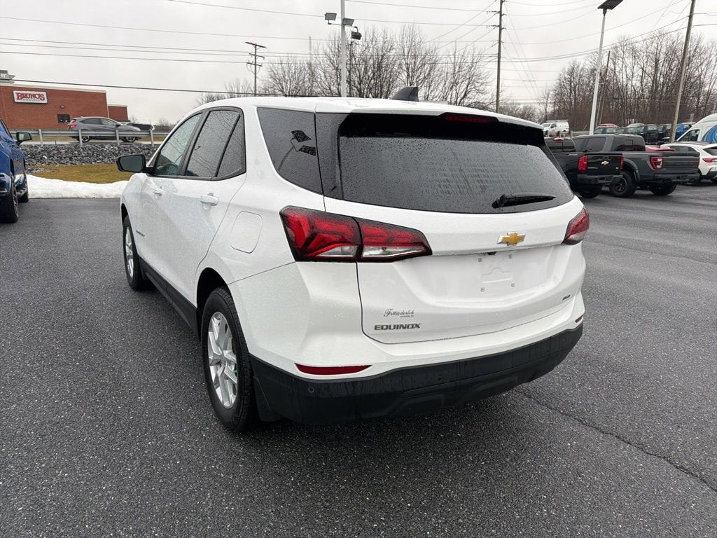2024 Chevrolet Equinox LS