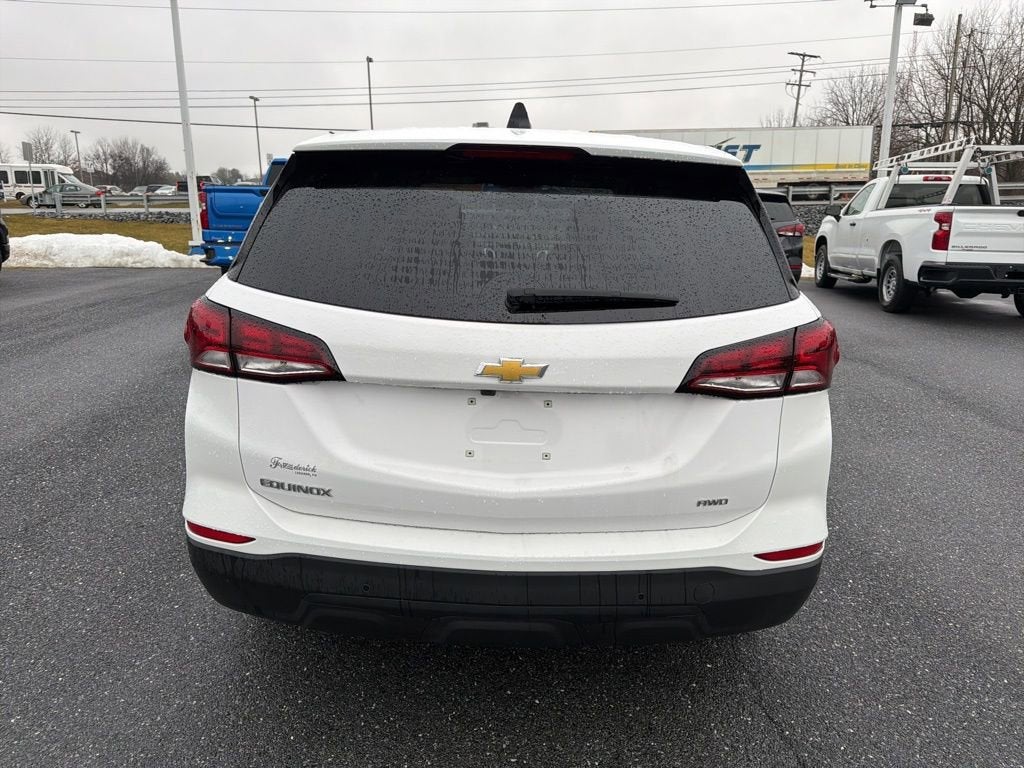 2024 Chevrolet Equinox LS