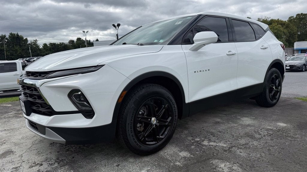 2023 Chevrolet Blazer 2LT - Photo 3