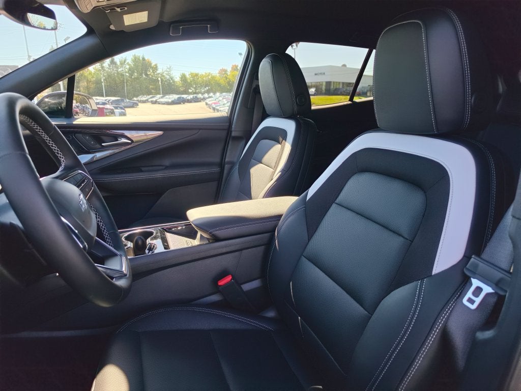 2026 Chevrolet Blazer EV LT - Photo 16