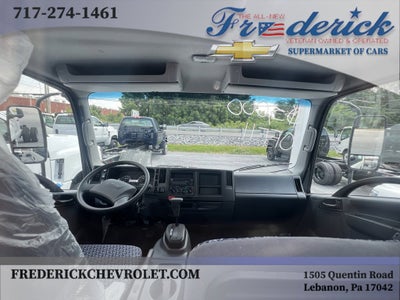 2025 Chevrolet Low Cab Forward 4500 BASE