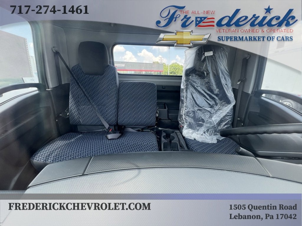 2025 Chevrolet Low Cab Forward 4500 BASE