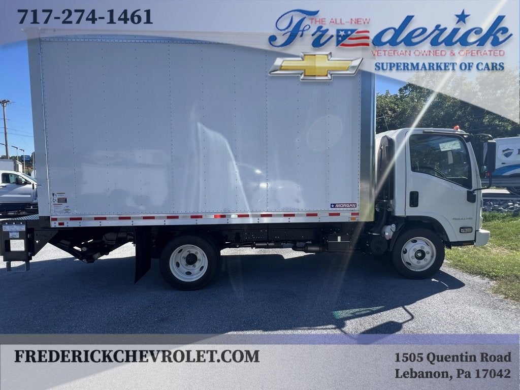 2024 Chevrolet Low Cab Forward 4500 BASE