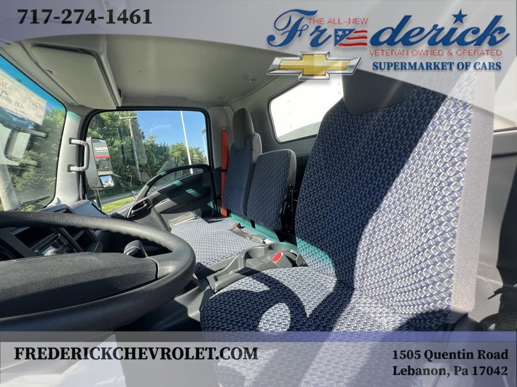 2024 Chevrolet Low Cab Forward 4500 BASE