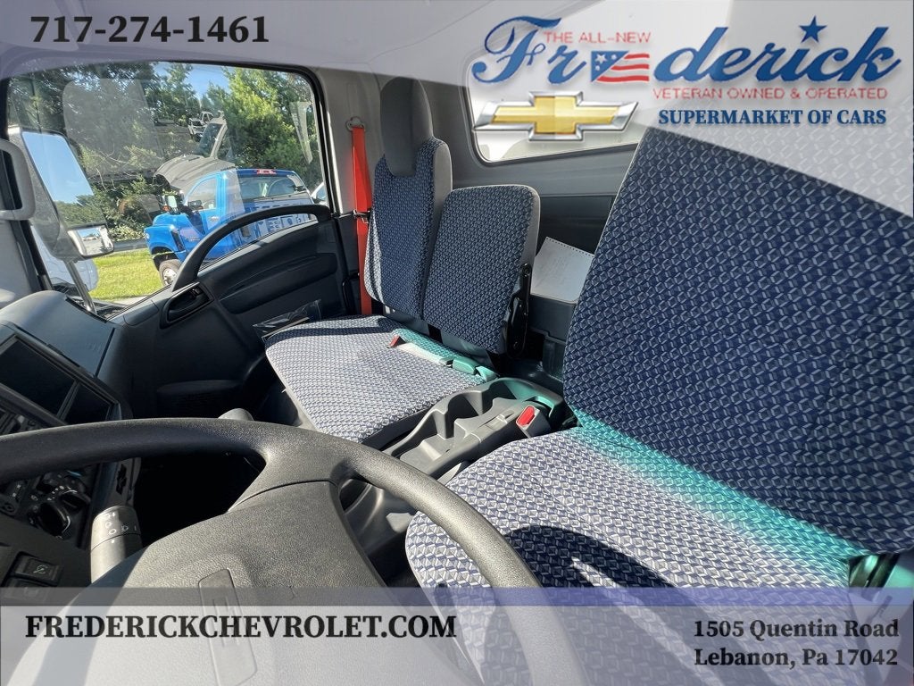 2024 Chevrolet Low Cab Forward 5500 XG BASE