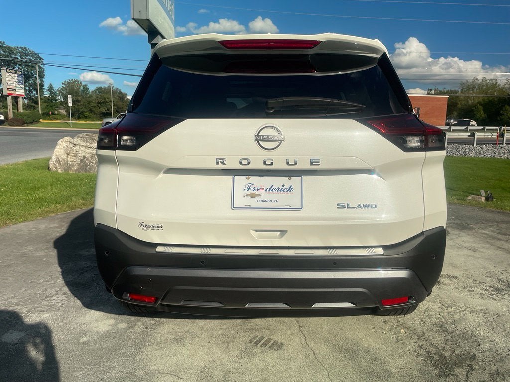2023 Nissan Rogue SL Intelligent AWD