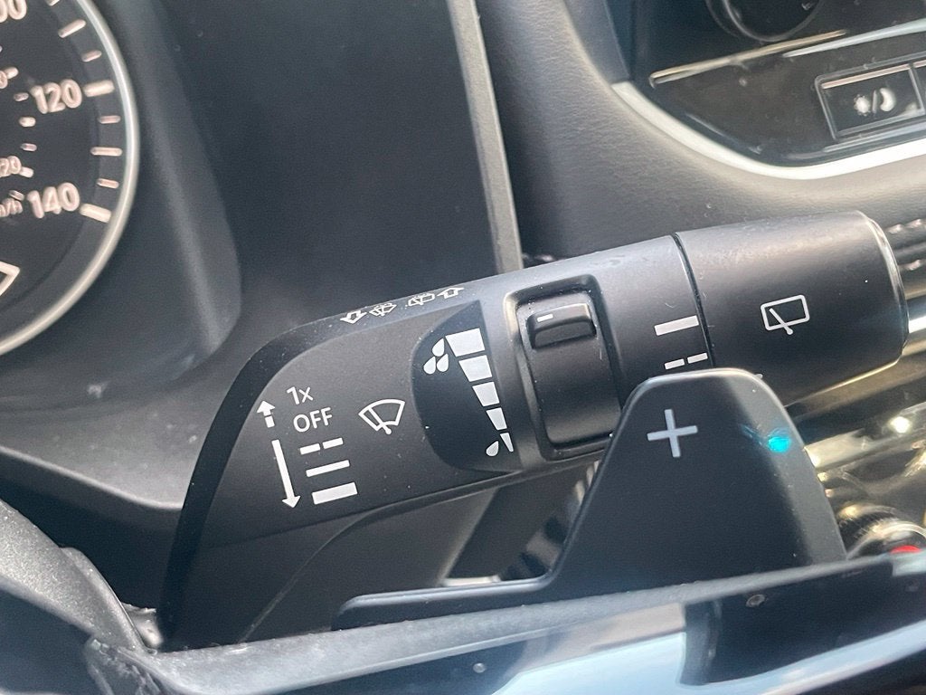 2023 Nissan Rogue SL Intelligent AWD