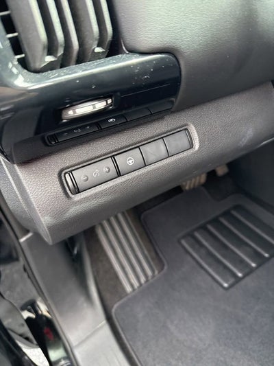 2024 Nissan Pathfinder SV 4WD