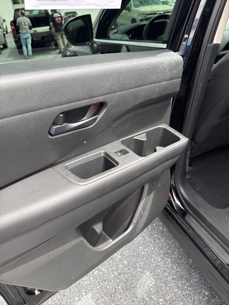 2024 Nissan Pathfinder SV 4WD