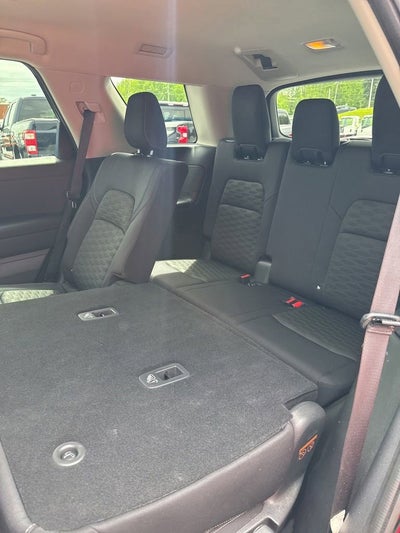 2024 Nissan Pathfinder SV 4WD