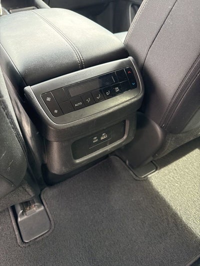 2024 Nissan Pathfinder SV 4WD