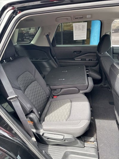 2024 Nissan Pathfinder SV 4WD
