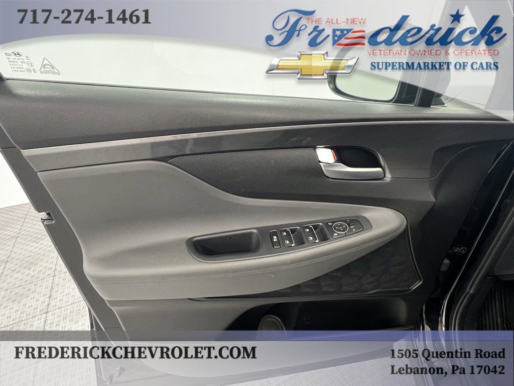 2023 Hyundai Santa Fe SE