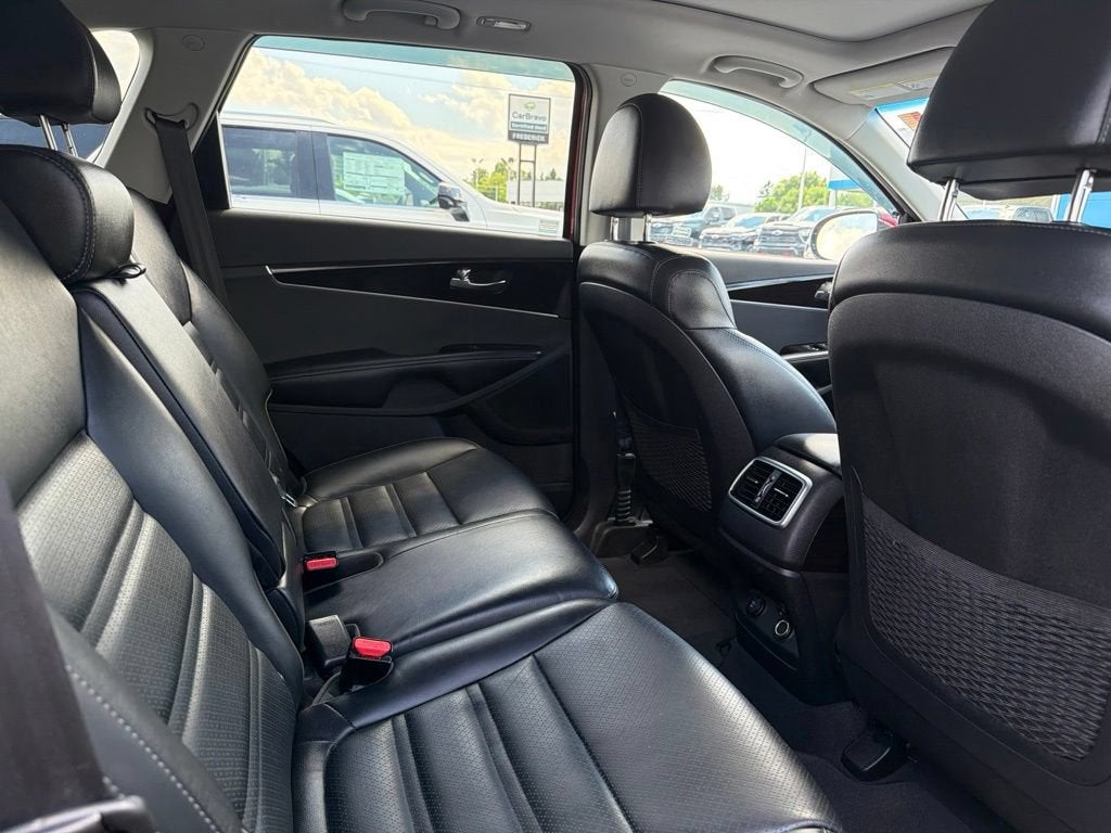 2019 Kia Sorento 3.3L EX Sport