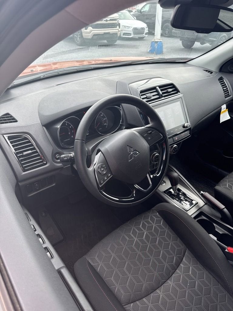 2024 Mitsubishi Outlander Sport 2.0 LE AWC