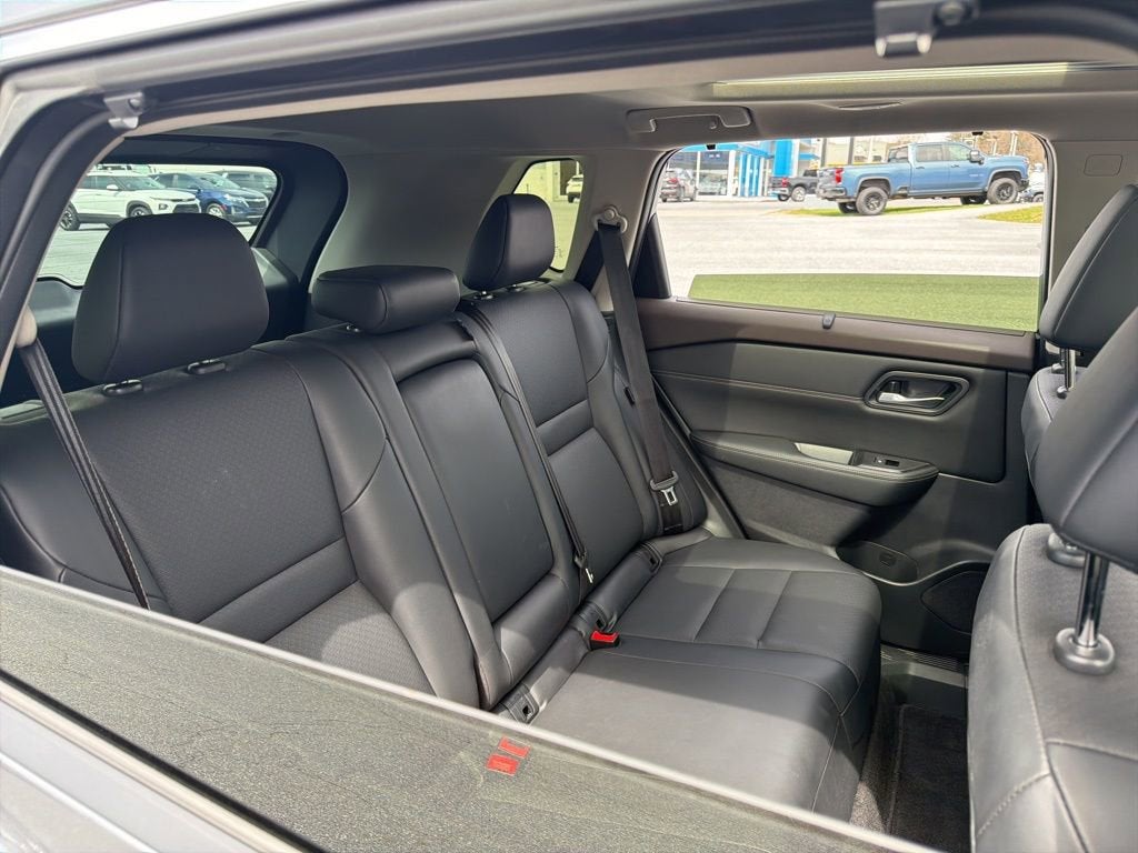 2023 Nissan Rogue SV Intelligent AWD