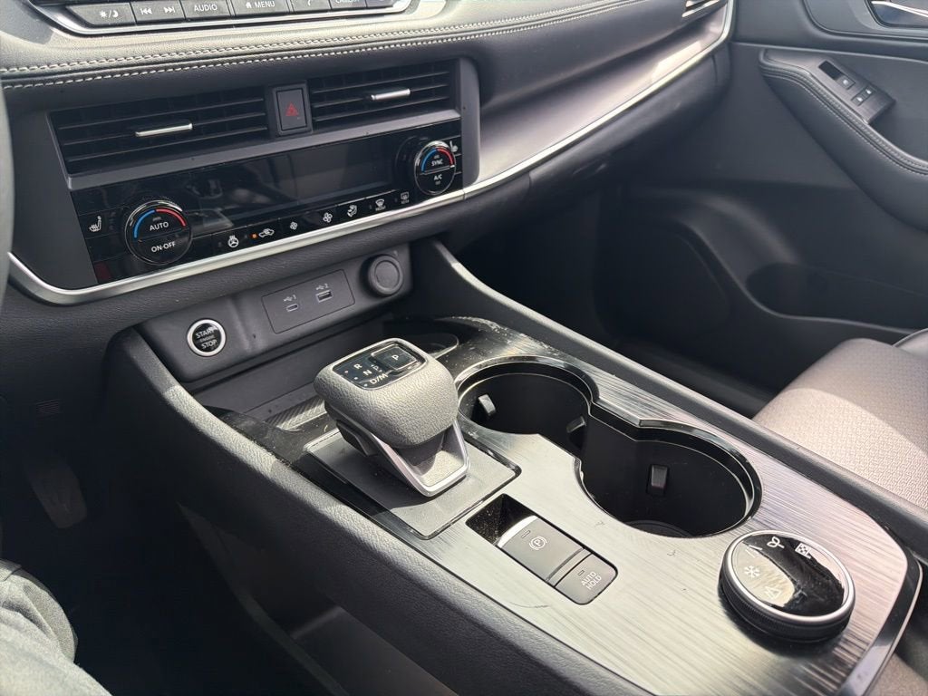 2023 Nissan Rogue SV Intelligent AWD