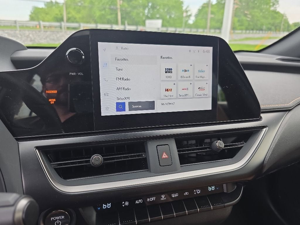 2023 Lexus UX UX 250h Premium
