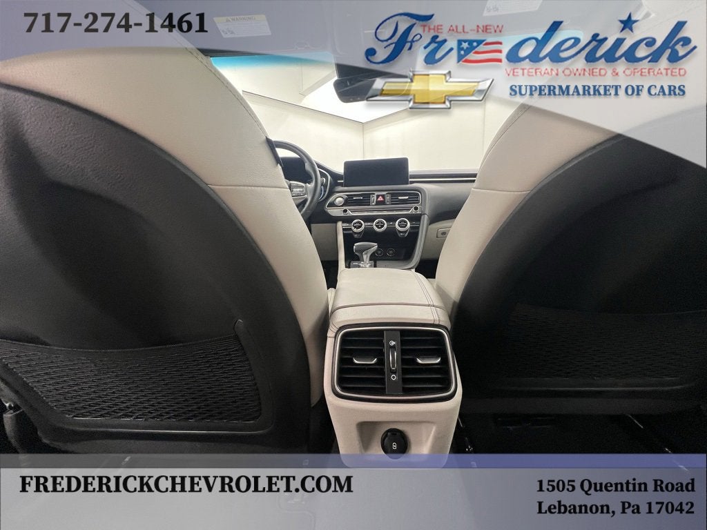 2023 Genesis G70 2.0T AWD