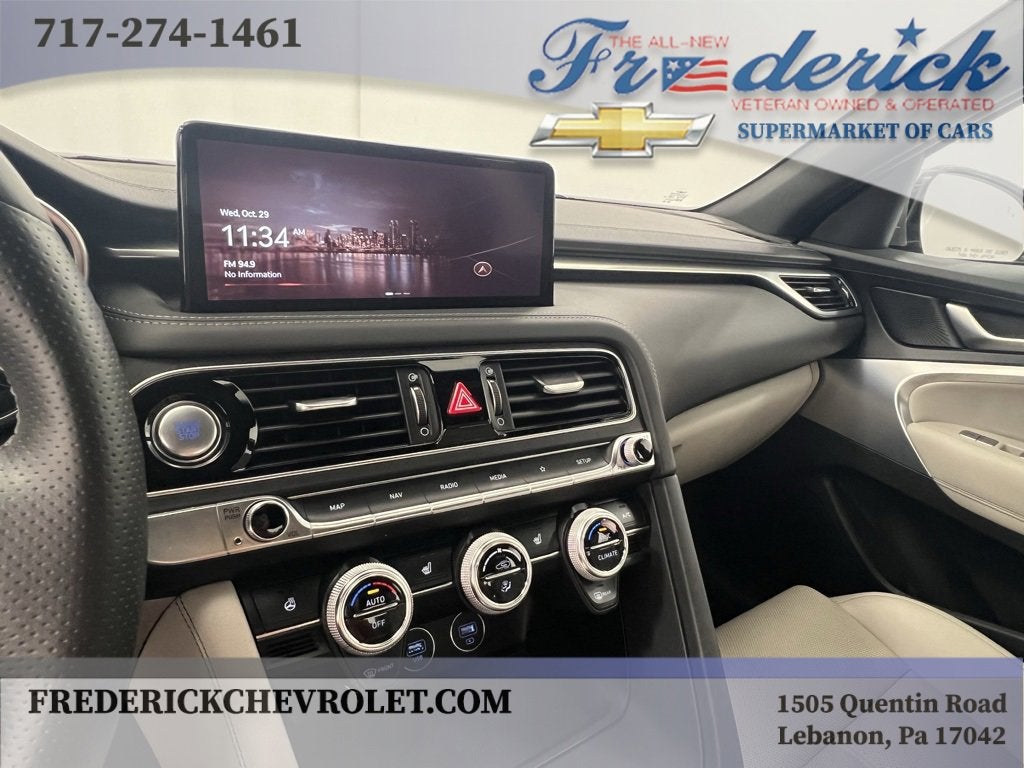 2023 Genesis G70 2.0T AWD