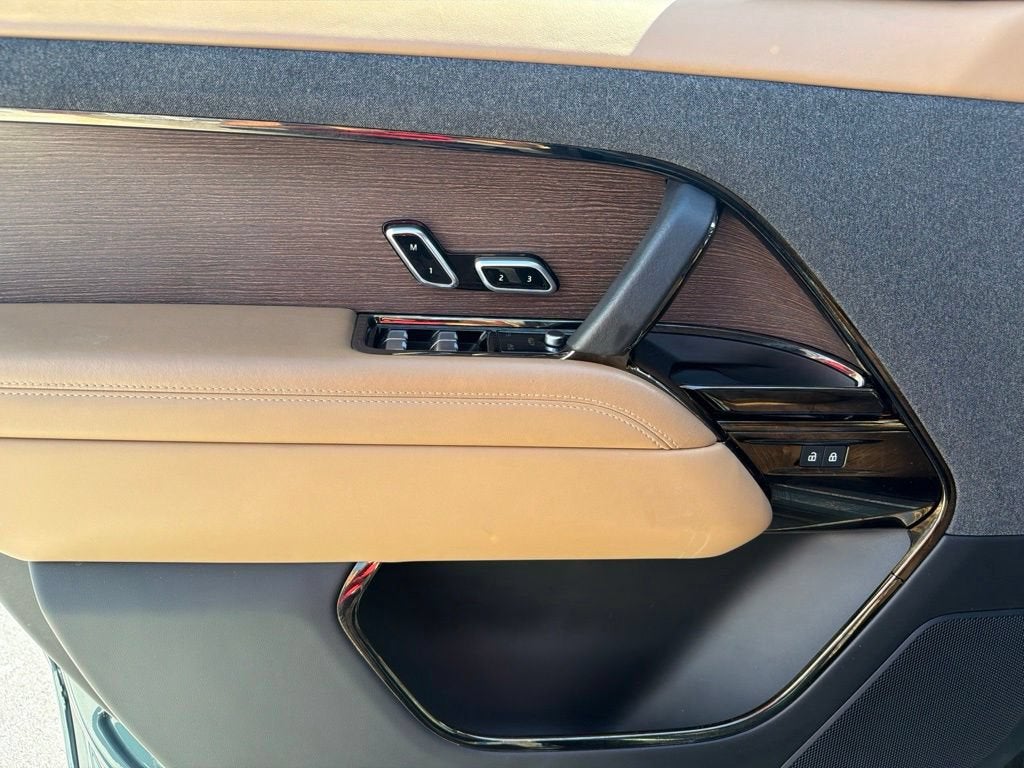 2023 Land Rover Range Rover Sport SE