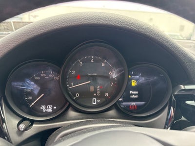 2024 Porsche Macan T