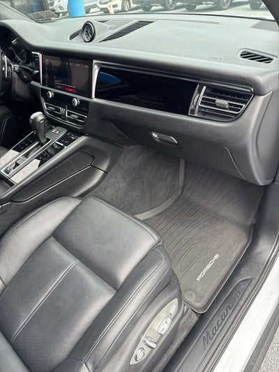 2024 Porsche Macan T