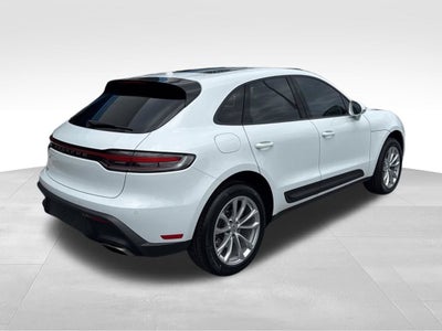 2024 Porsche Macan T
