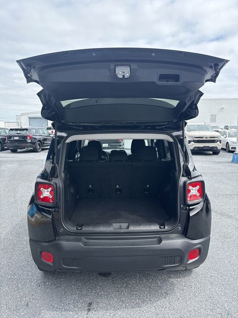 2023 Jeep Renegade Altitude 4x4