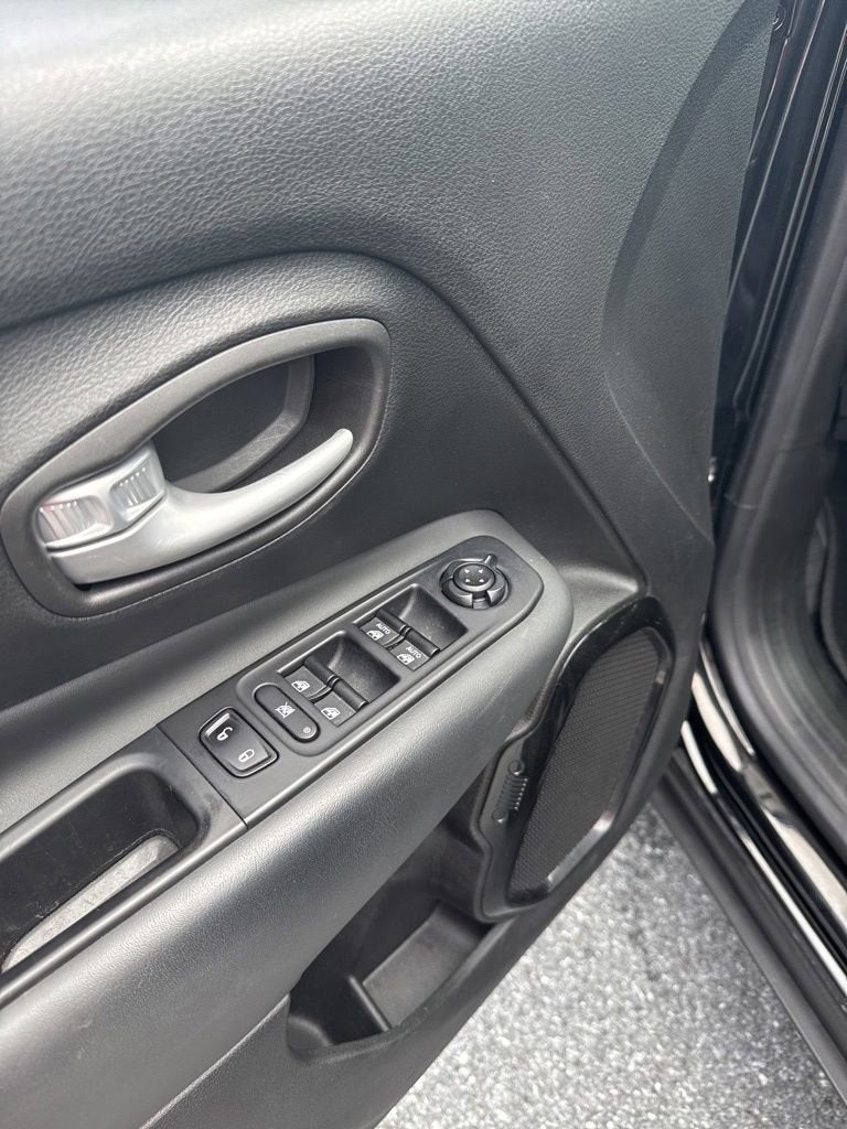 2023 Jeep Renegade Altitude 4x4